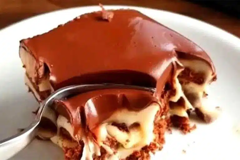 Puddingkuchen mit Vanille und Schokolade