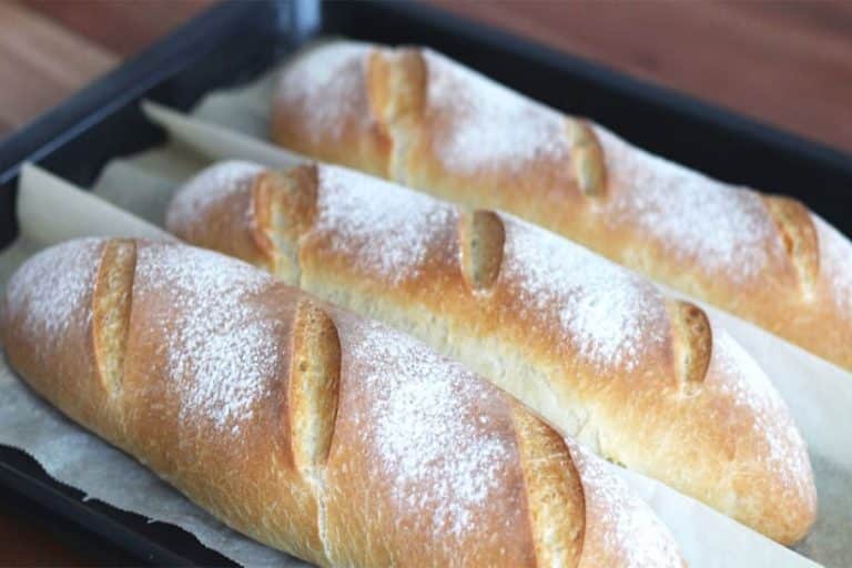 Knusprige Baguettes – zum selber Backen