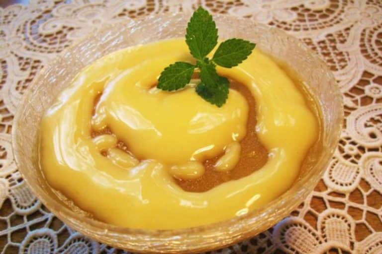 Vanillepudding-wie-früher-bei-Oma-in-10-Minuten-zubereitet