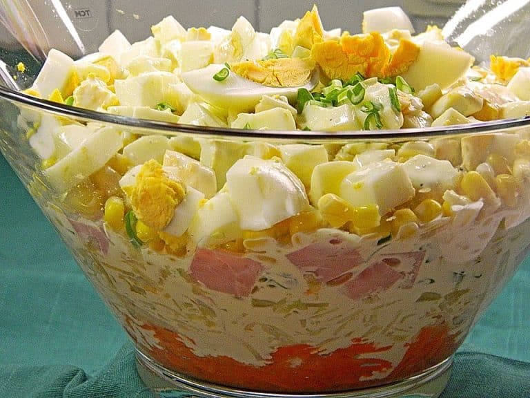 schichtsalat-mit-mandarinen-und-ananas