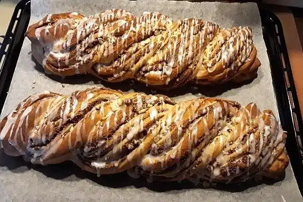 Nusszopf – Rezept von einem Bäckermeister! - Yum Kuchen