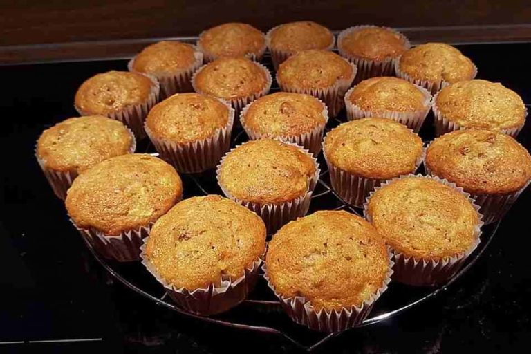 APFEL-SPEKULATIUS-MUFFINS