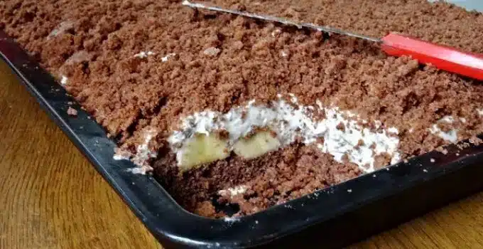 Maulwurfkuchen vom Blech – ein Tassenrezept