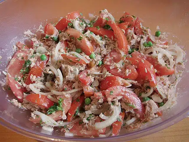 Leichter und leckerer Thunfisch – Tomaten – Salat