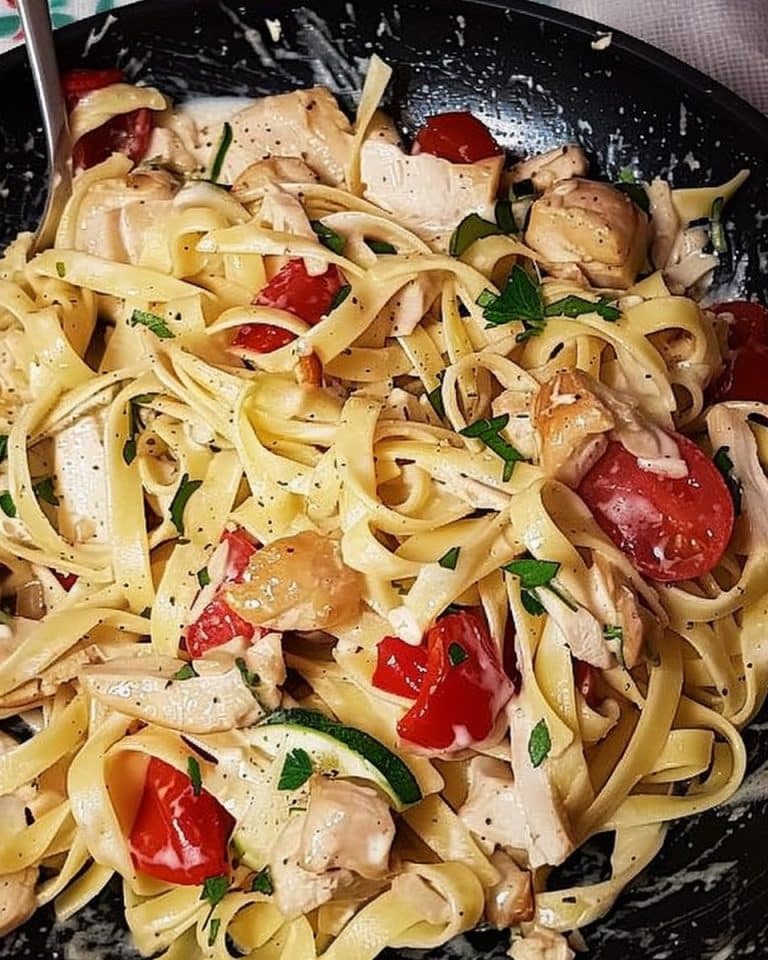 Einfach Schmakofatz superlecker, Tagliatelle mit Hähnchen