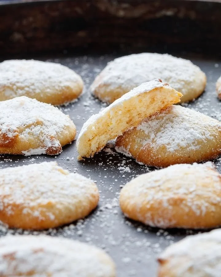 Blitz-Plätzchen mit Mandeln & Frischkäse