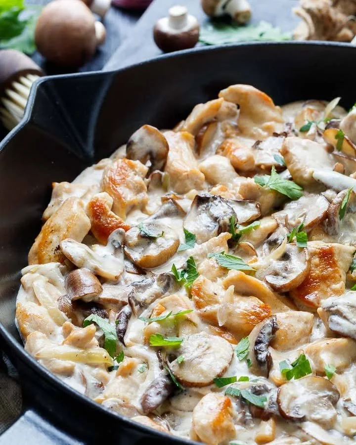 Hähnchengeschnetzeltes mit Pilzen