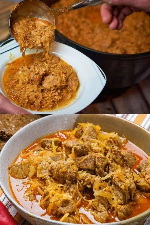 Traditionelles Szegediner Gulasch mit Fleisch und Paprika auf einem Teller